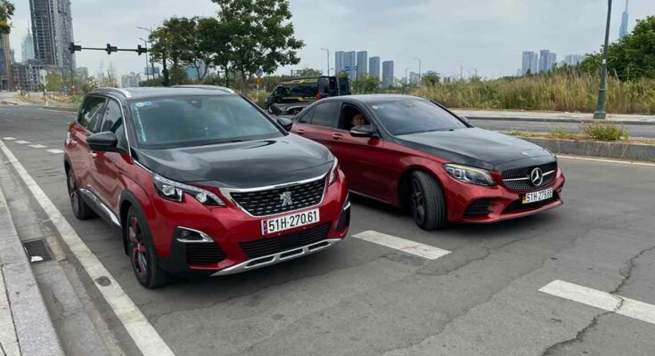 Peugeot độ sơn đen đỏ độc đáo 2 Peugeot độ sơn đen đỏ độc đáo