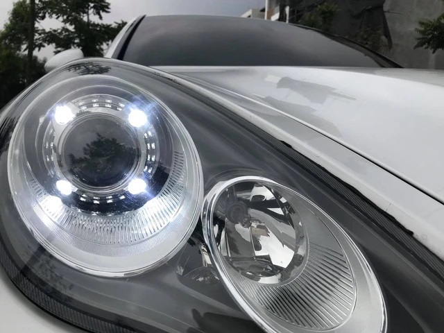 Porsche Panamera 2010 độ mâm siêu xe 918 Spyder