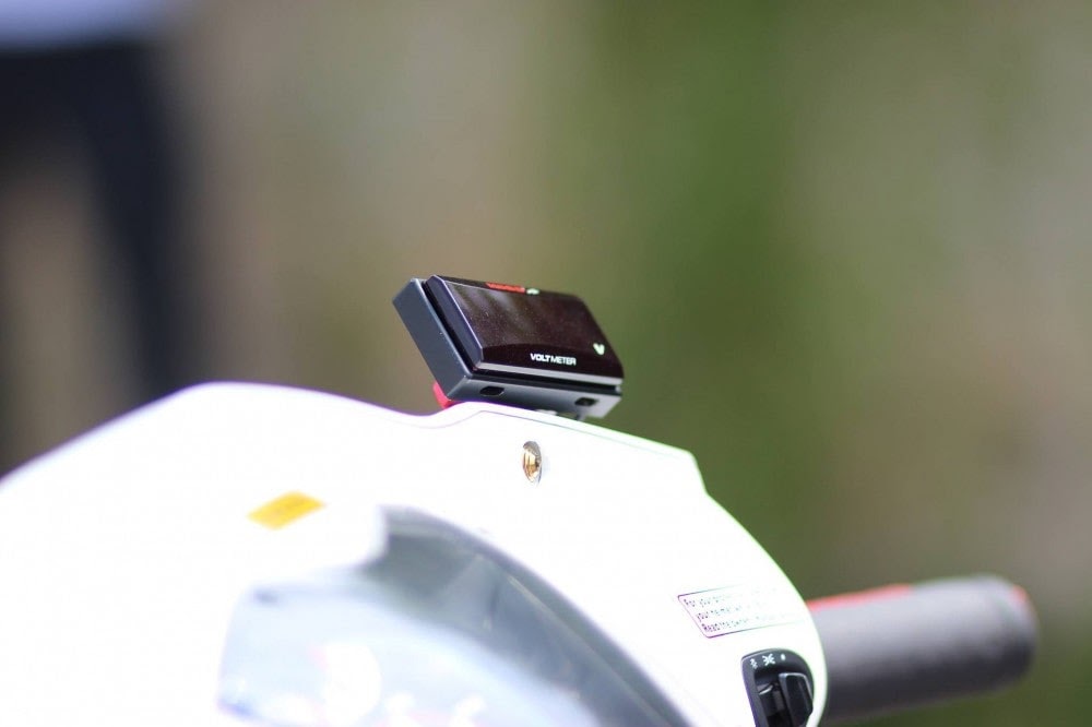 Đồng hồ độ Koso đậm chất chơi