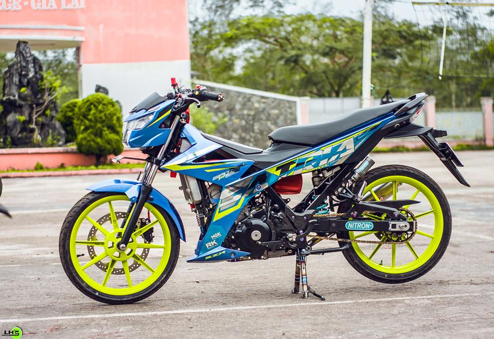 Satria độ kiểng bánh căm Satria độ kiểng bánh căm