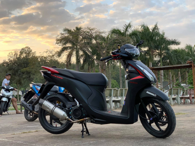  Vision đen nhám dọn kiểng 