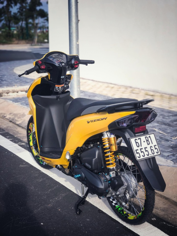 Vision vàng độ kiểng