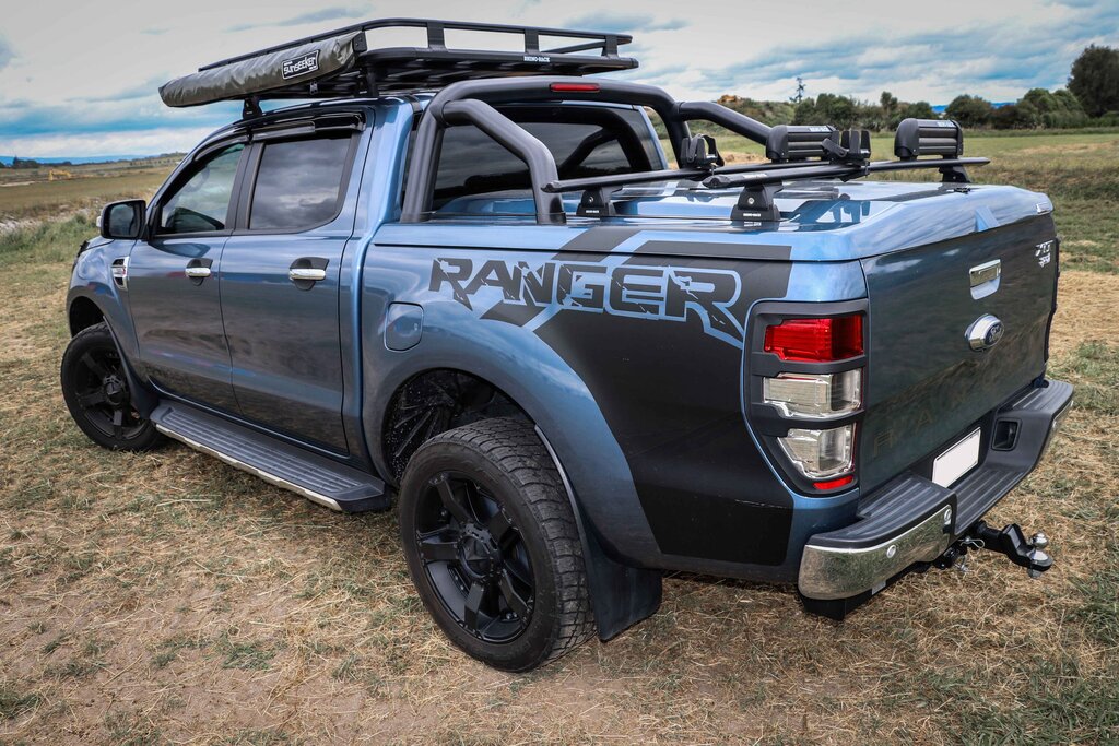 Độ đèn hậu Ford Ranger T6 Độ đèn hậu Ford Ranger T6