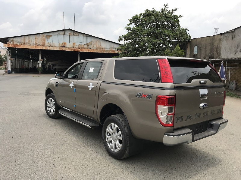 Nắp thùng cao Ford Ranger