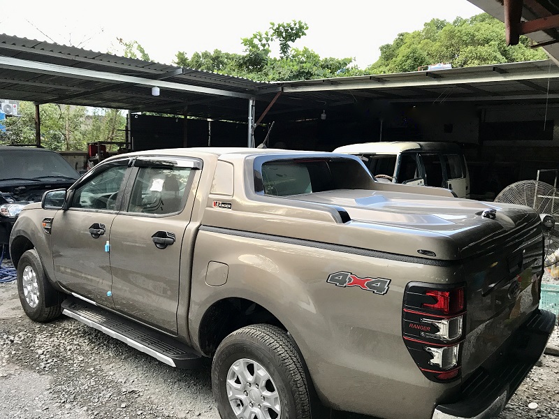 Nắp thùng thấp Ford Ranger