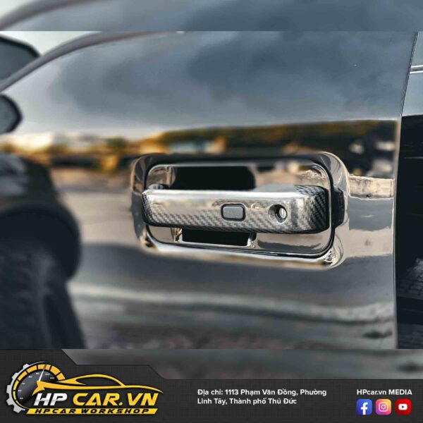 Ốp Carbon Fiber Ford F150 27 lắp đặt Ốp Carbon Fiber Ford F150