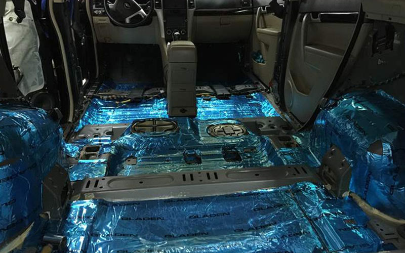 Có nên thực hiện cách âm chống ồn cho xe hơi không? co nen thuc hien cach am cho xe hoi