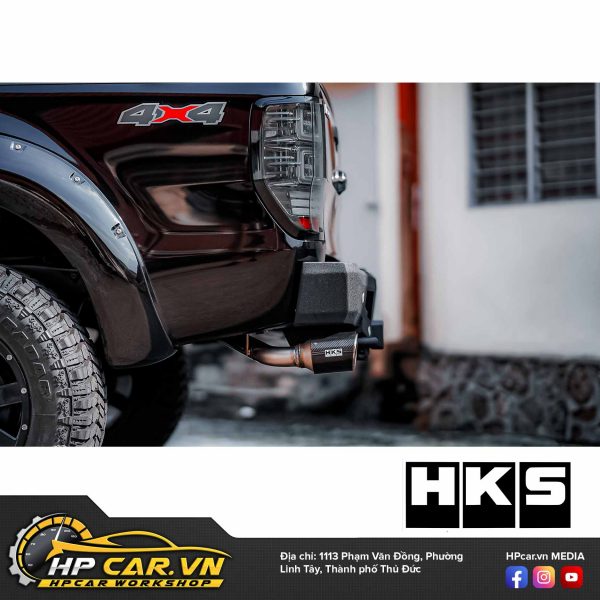 ỐNG XẢ HKS LEGAMAX CARBON DUAL TAIL CHO FORD RANGER RAPTOR 14 lắp đặt ống xả HKS Legamax Carbon Dual Tail