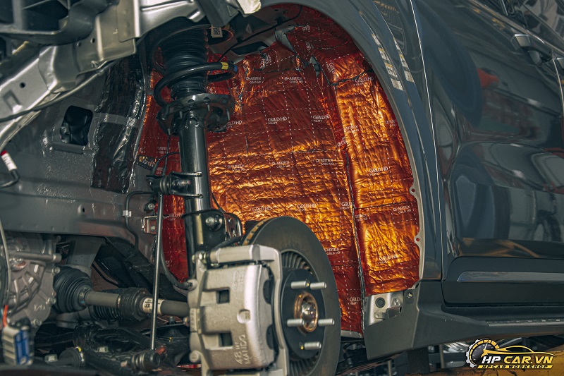 Dán cách âm hốc bánh xe Dán cách âm hốc bánh xe