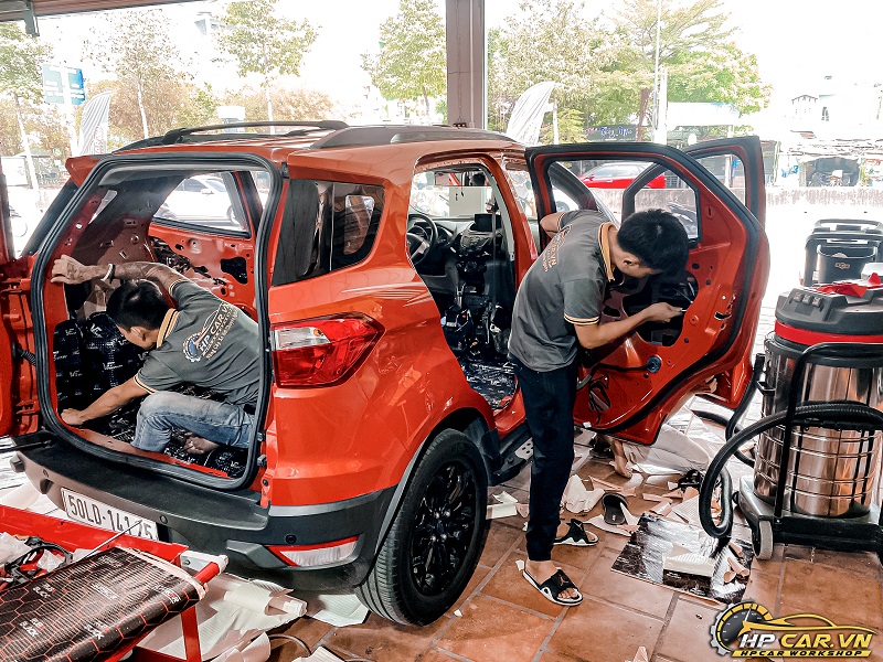 Hình ảnh cách âm khoang máy ô tô tại Hpcar Hình ảnh cách âm khoang máy ô tô tại Hpcar