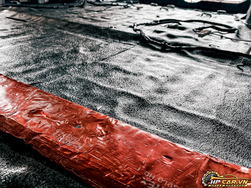 Hình ảnh cách âm khoang máy ô tô tại Hpcar Hình ảnh cách âm khoang máy ô tô tại Hpcar