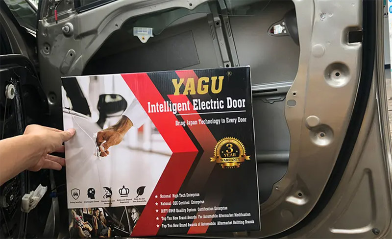 Giá độ cửa hít điện tự động Yagu bang gia do cua hit dien tu dong yagu