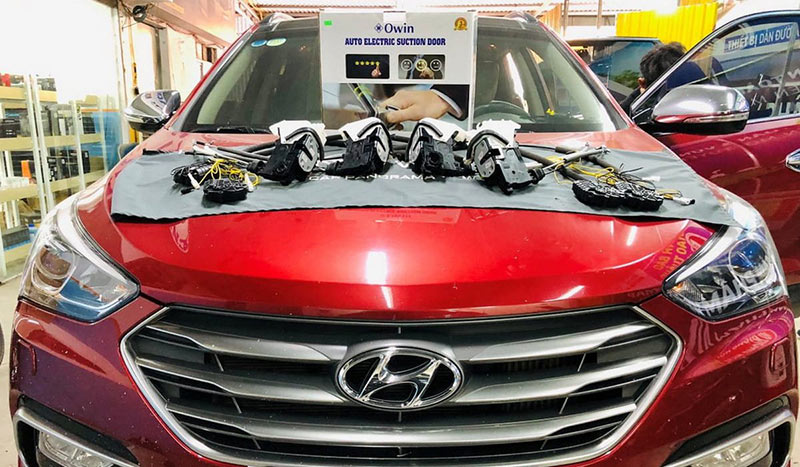 Dịch vụ độ cửa hít tự động cho xe Hyundai Santafe tại HPCar dich vu do cua hit tu dong cho xe Hyundai Santafe