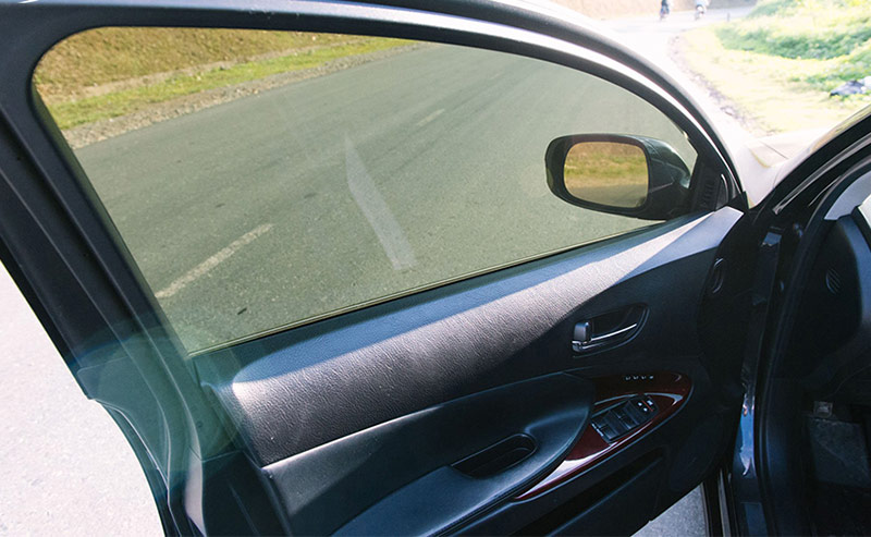 dan phim cach nhiet o to lam gi