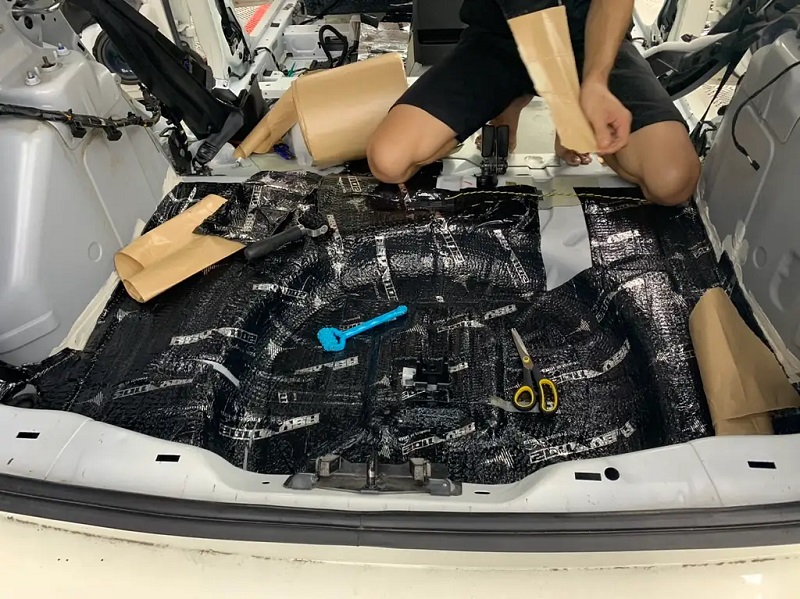 Tự làm cách âm xe hơi Tự làm cách âm xe hơi