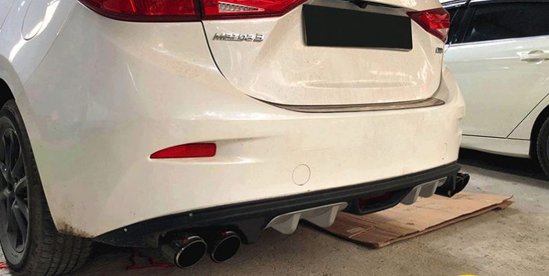 Tổng hợp những đồ chơi mazda 3 hot nhất trên thị trường hiện nay 5 Ốp cản sau Mazda 3