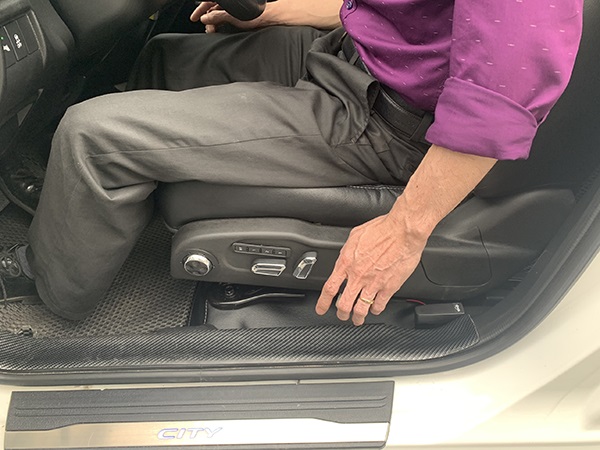 độ ghế điện cho ô tô