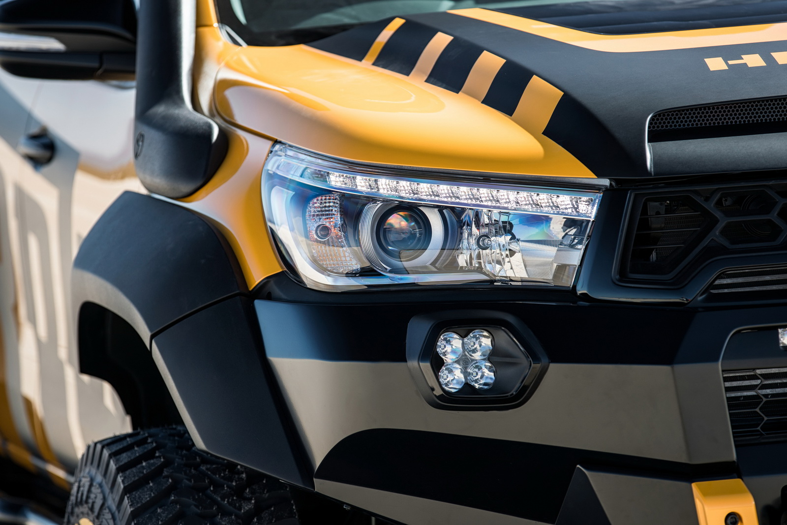 Độ xe Kia 5 xe toyota