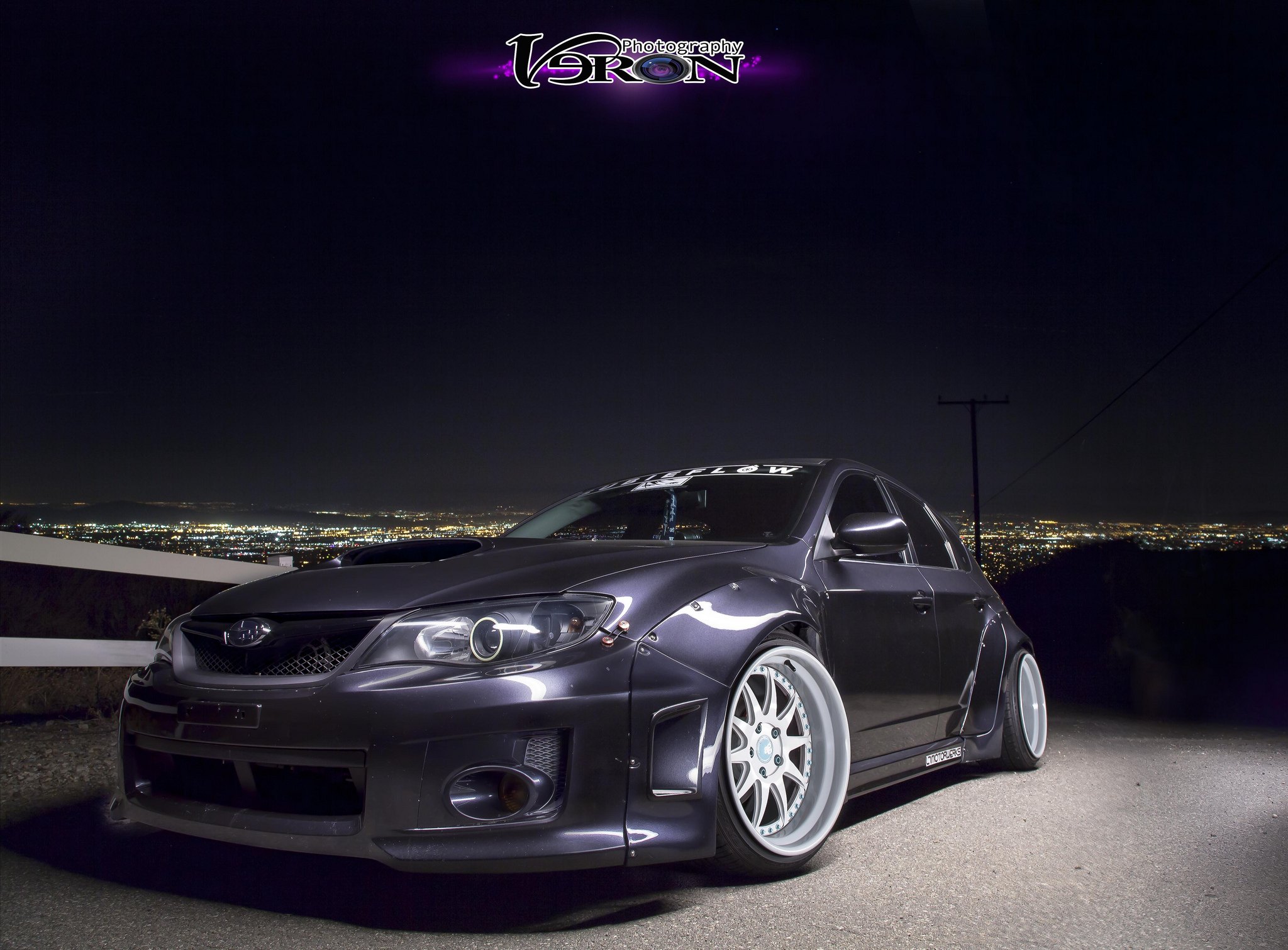 Độ xe Subaru 4 do cum den subaru