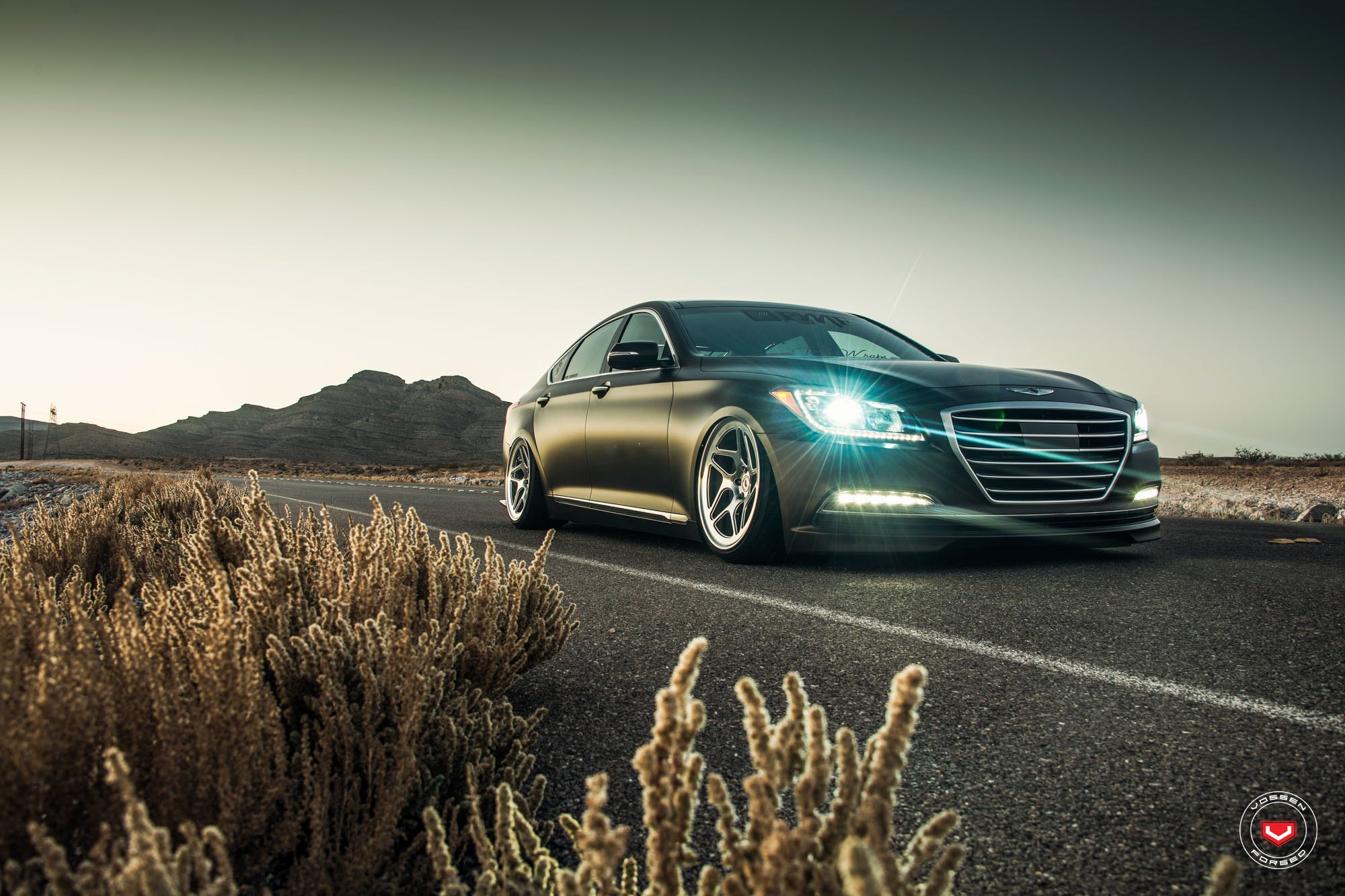 Độ xe Huyndai 4 do den xe hyundai