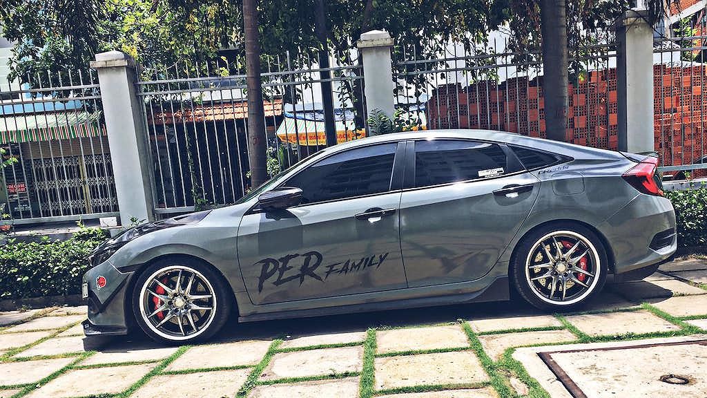 Dân chơi Sài Gòn chi 600 triệu độ “full bài” Honda Civic Turbo 1 Honda độ