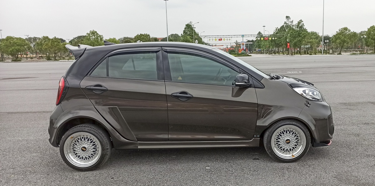 Kia Morning độ thân rộng lạ mắt tốn hơn 100 triệu đồng 1 Kia độ thân rộng