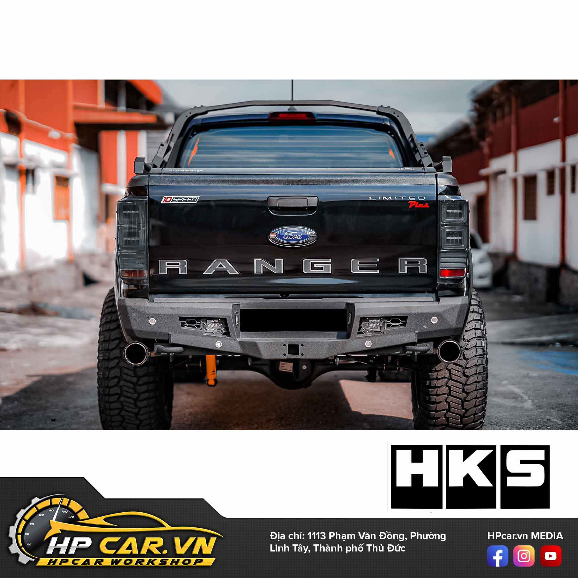 ỐNG XẢ HKS LEGAMAX CARBON DUAL TAIL CHO FORD RANGER RAPTOR 4 𝐇𝐊𝐒 𝐋𝐞𝐠𝐚𝐦𝐚𝐱 𝐭𝐰𝐢𝐧 𝐞𝐱𝐢𝐭 on a Ford Ranger 2