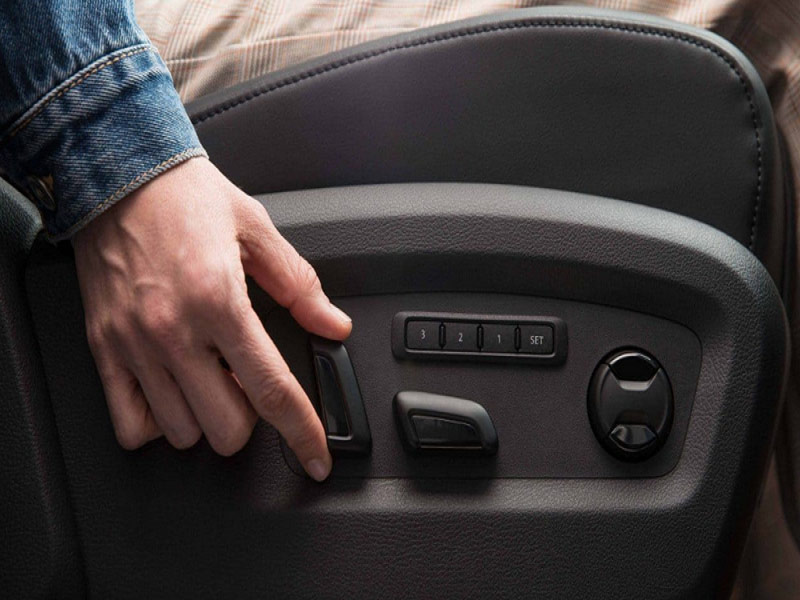 Địa chỉ dịch vụ độ ghế chỉnh điện cho ô tô tại HCM 1 do ghe chinh dien o to o dau