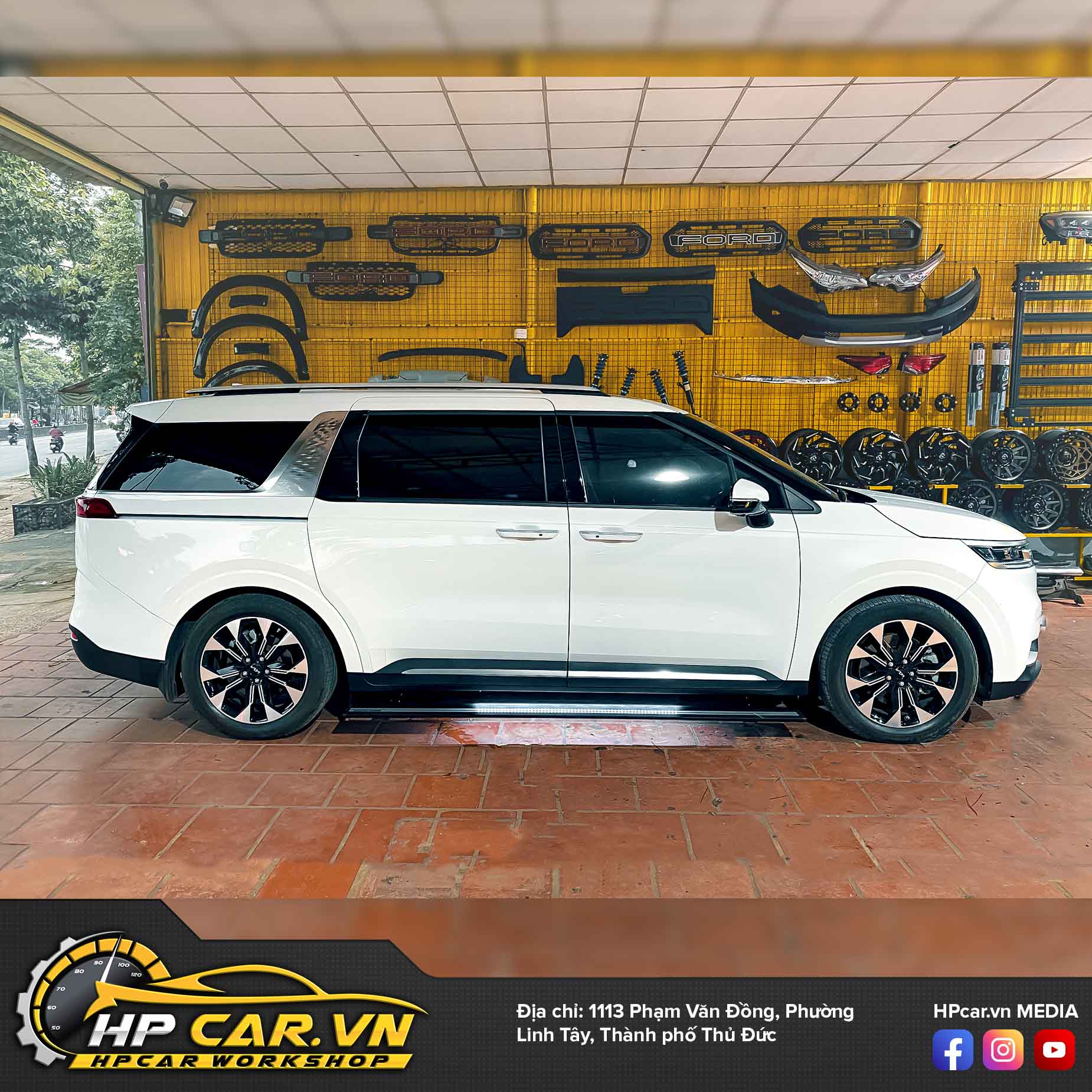 BỆ BƯỚC ĐIỆN KIA CARNIVAL 4 Be buoc dien kia carnival 1