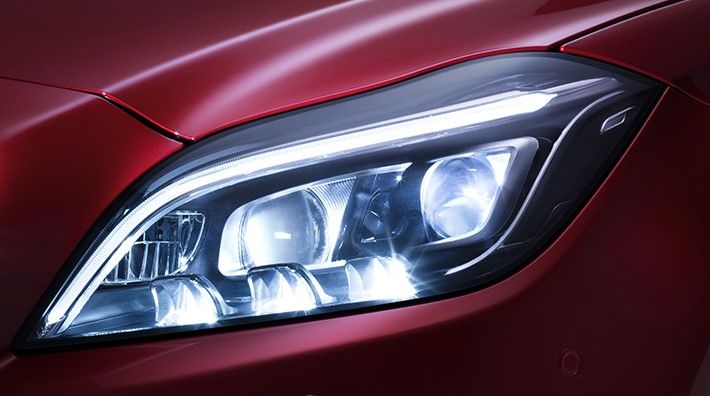 Độ xe Mercedes 2 cong nghe den led multibeam cua mercedes