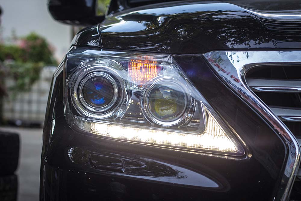 Độ xe Lexus 2 do den lx570 2