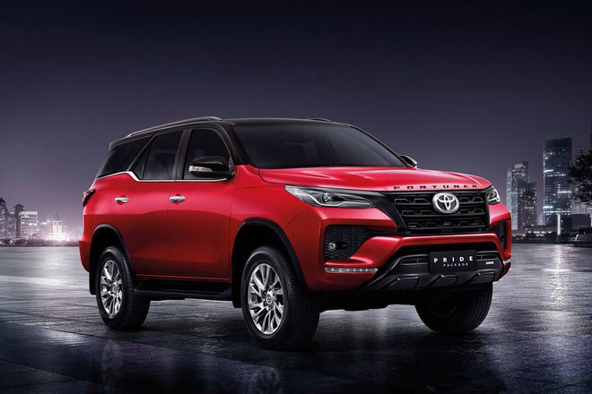 Độ xe Toyota 6 do ngoai that cho toyota