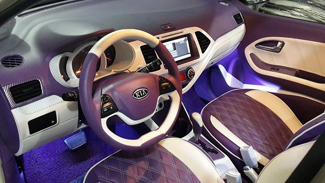 Độ xe Kia 8 do noi that kia