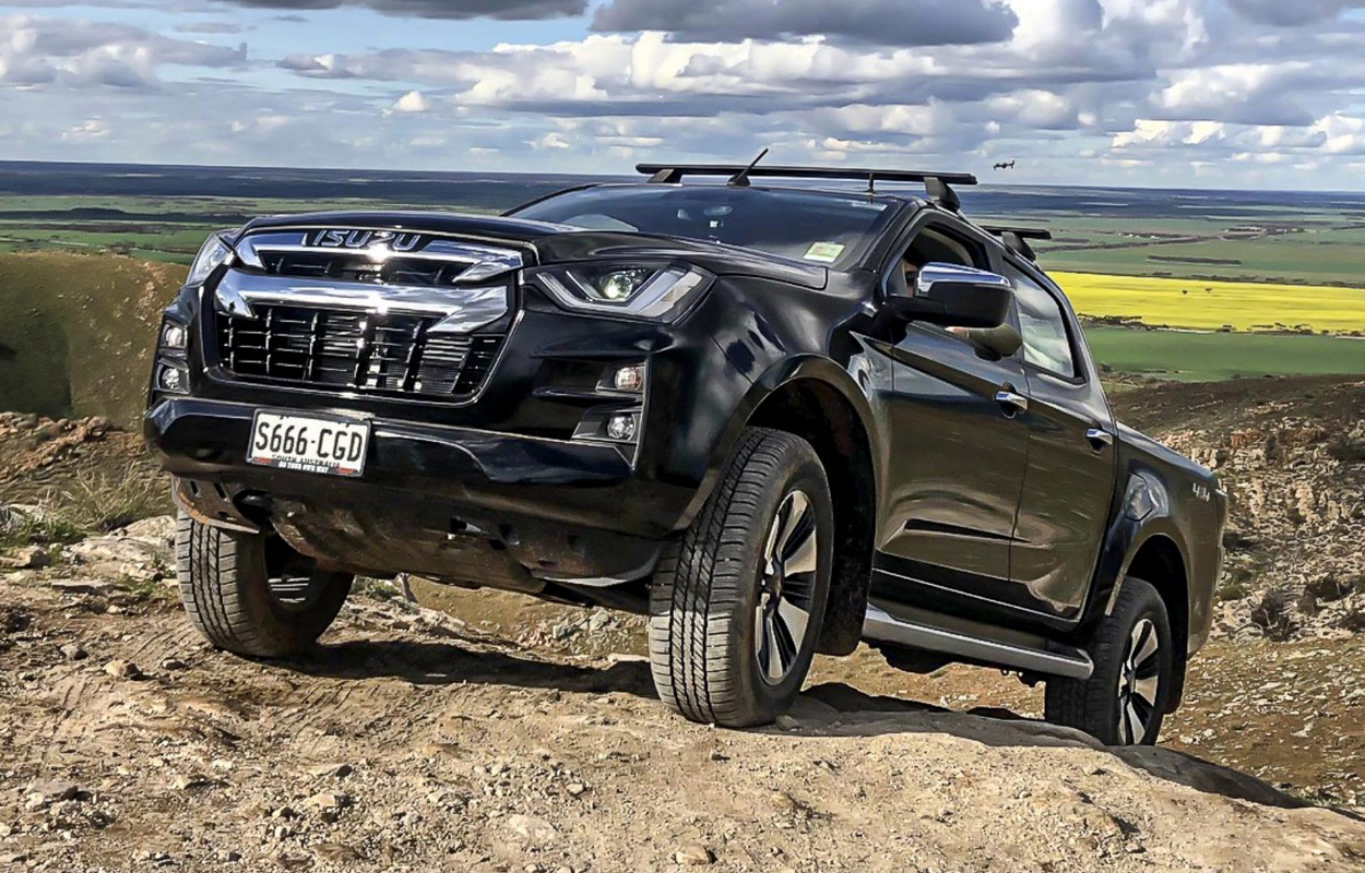 Độ xe Isuzu 23 do phu kien cuu ho isuzu